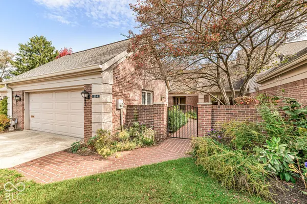 214 Olde Mill CV, Indianapolis, IN 46260