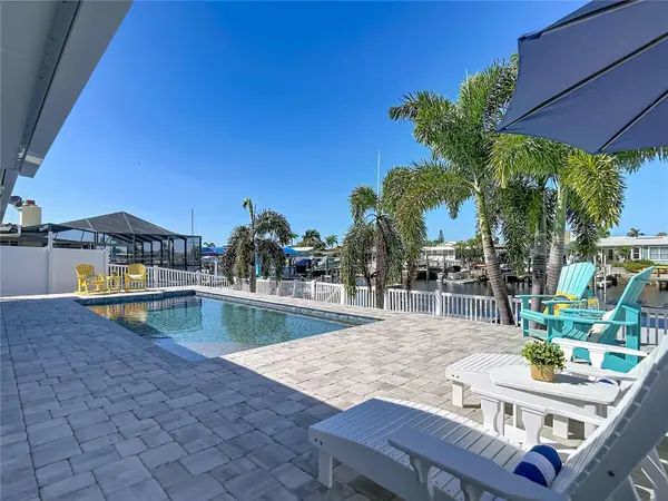 4951 FORECASTLE DR, New Port Richey, FL 34652