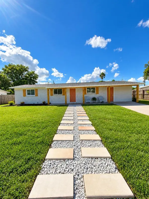 102 COSMOS DR, Orlando, FL 32807