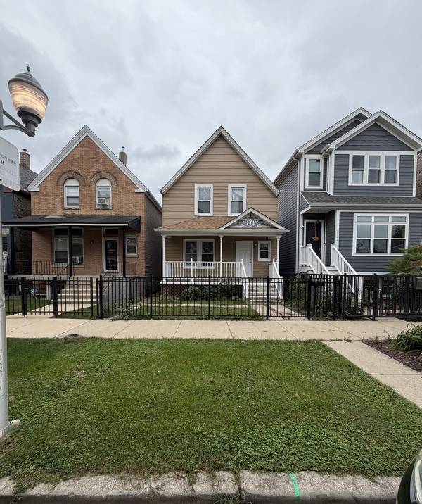 3719 W Wabansia AVE, Chicago, IL 60647