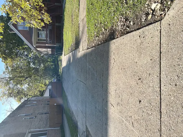10020 S Charles ST, Chicago, IL 60643