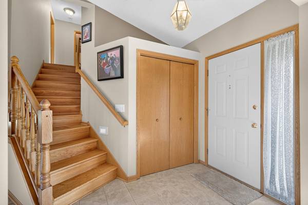 3087 Walter ST, Maplewood, MN 55109