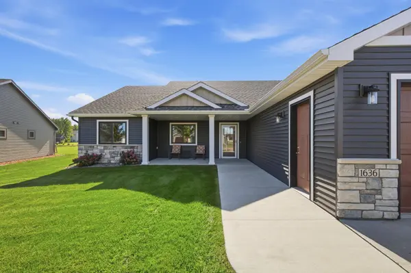 1636 Hurst Castle RD, Saint Cloud, MN 56303