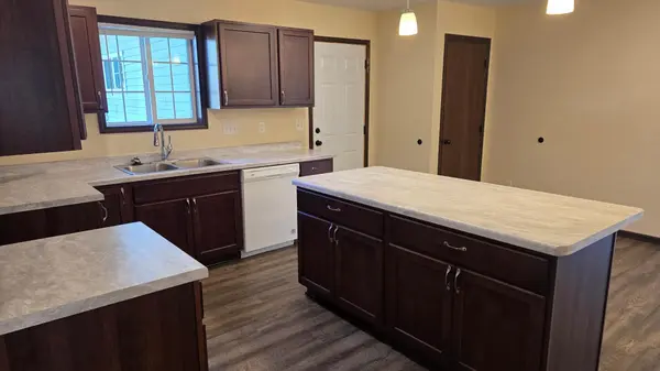 409 S 19 ST, Montevideo, MN 56265