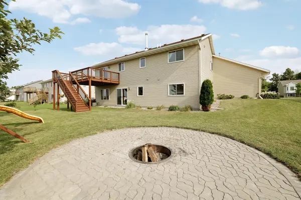 1108 Mulberry AVE NE, Montgomery, MN 56069