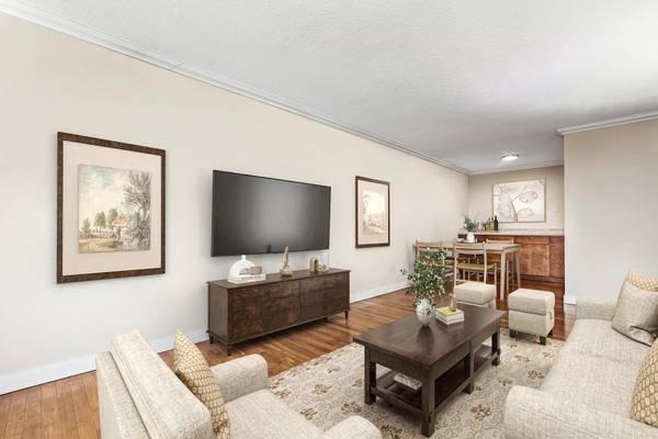 2800 W 44th ST #603, Minneapolis, MN 55410
