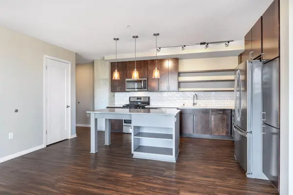811 Washington AVE S #803, Minneapolis, MN 55415