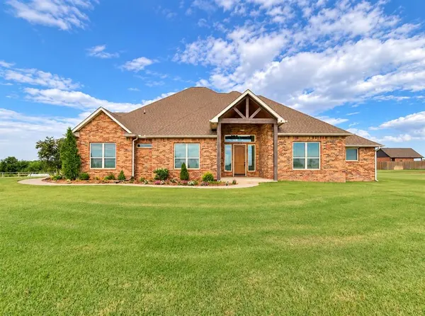 2901 Fontaine PL, El Reno, OK 73036