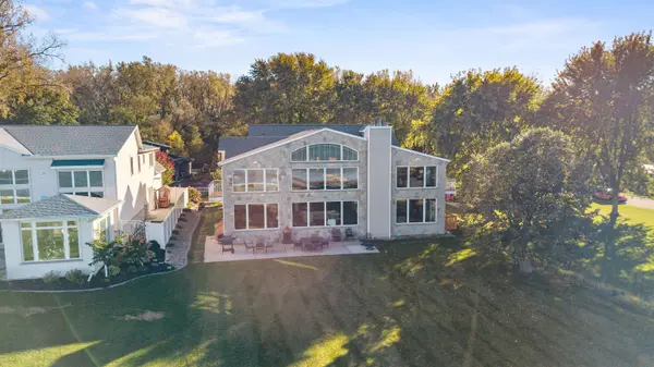 2249 LAKESIDE PL, Green Bay, WI 54302-4740