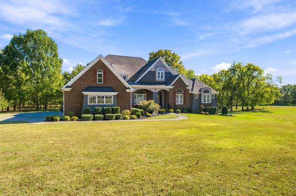 1548 Anderson Rd, Hendersonville, TN 37075