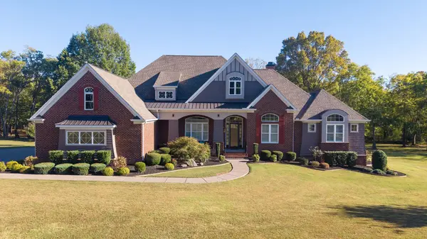 1548 Anderson Rd, Hendersonville, TN 37075