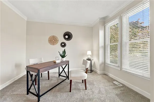 8517 W 145th TER, Overland Park, KS 66223