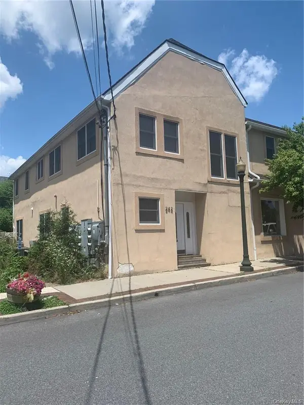242 TATE AVE #B, Buchanan, NY 10547