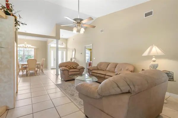 18 FARSON LN, Palm Coast, FL 32137