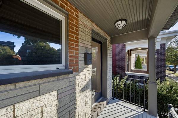 3961 Botanical AVE, St Louis, MO 63110