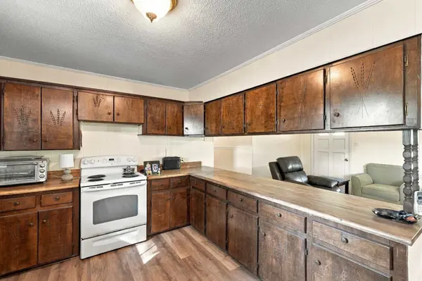 1015 Smokey Rd, Cherokee, AL 35616