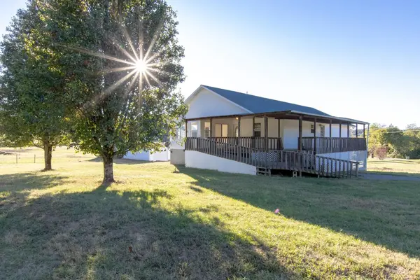 16 Gordie Ln, Brush Creek, TN 38547