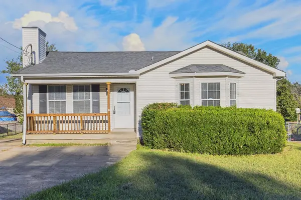 106 Natchez Ct #S, La Vergne, TN 37086