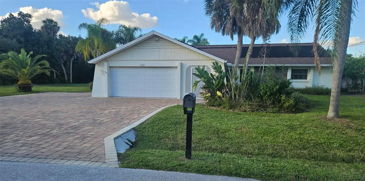 1726 FOSSIL DR, Englewood, FL 34223