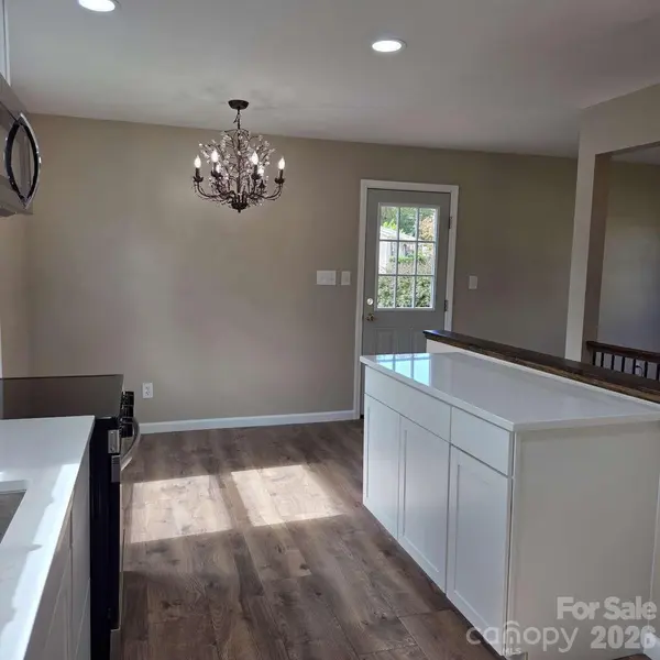 3101 Prairie CT, Lenoir, NC 28645