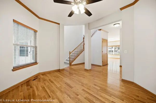 303 Bay DR, Itasca, IL 60143