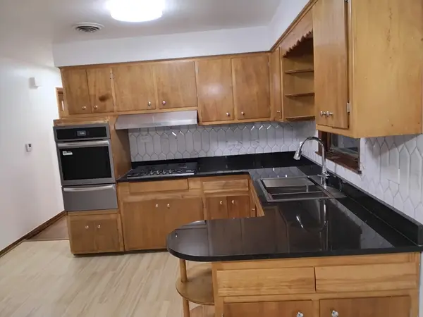 2166 N Moody AVE #1, Chicago, IL 60639