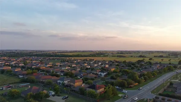 1100 County Road 313, Jarrell, TX 76537