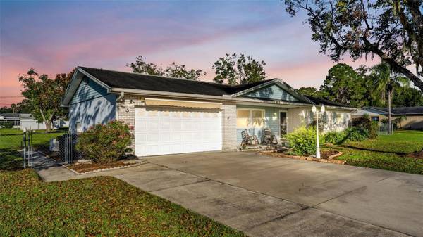 6739 FARRIS DR, Lakeland, FL 33811