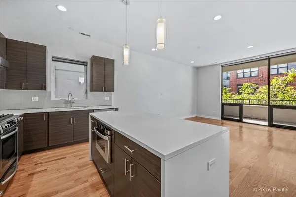 2491 N Milwaukee AVE #2S, Chicago, IL 60647