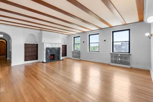 7370 S SOUTH SHORE DR #3W, Chicago, IL 60649