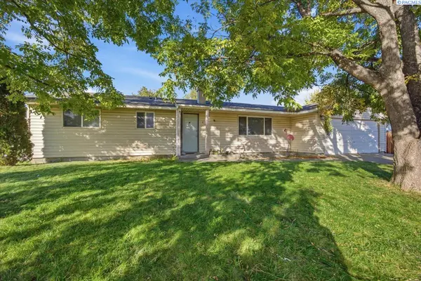 6105 W Melville Road, Pasco, WA 99301-1942