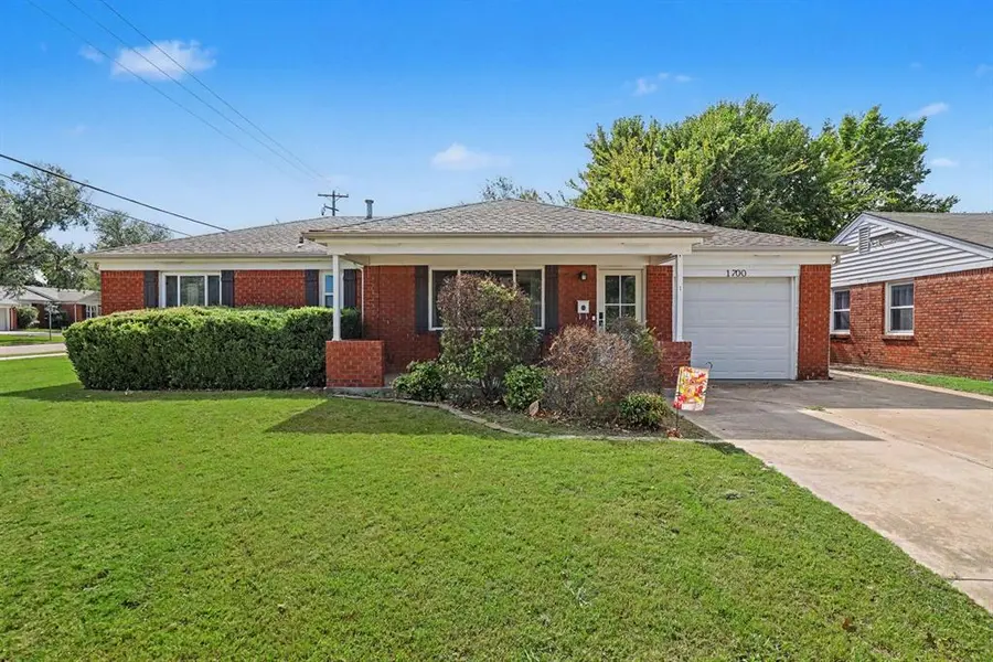 1700 Carlisle RD, Oklahoma City, OK 73120