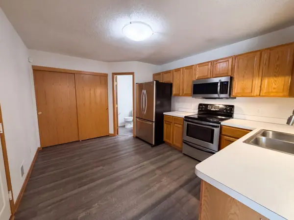 11544 Elmwood AVE N, Champlin, MN 55316