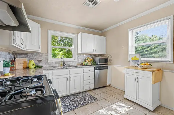1700 Carlisle RD, Oklahoma City, OK 73120
