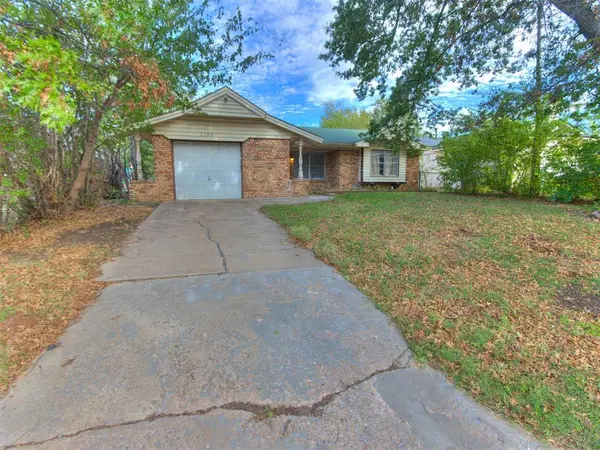 1100 Shalimar DR, Del City, OK 73115