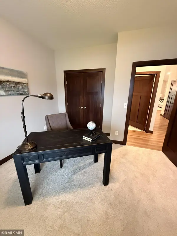 3106 Zuni WAY NW, Anoka, MN 55303