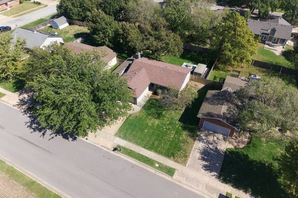 610 S Walnut St, Goddard, KS 67052