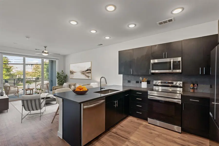4801 Springdale RD #1102, Austin, TX 78723