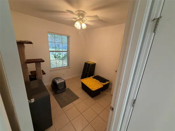 1305 Still Meadow DR, Leander, TX 78641