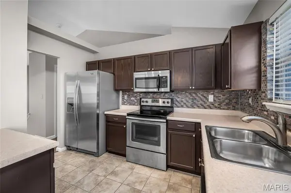 317 Winding Way CT, Wentzville, MO 63385