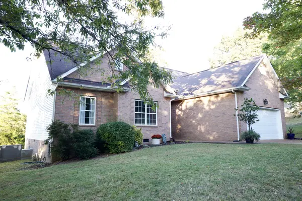 7504 Cherokee Hills Rd, Fairview, TN 37062