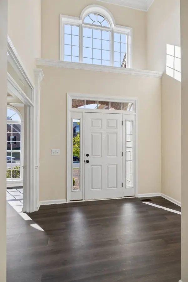 1060 Morton Mill Road, Nashville, TN 37221