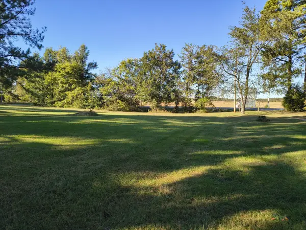 5564 Highway 41 #N, Cedar Hill, TN 37032