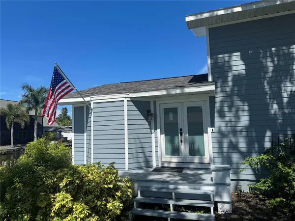22 CYPRESS DR, Palm Harbor, FL 34684