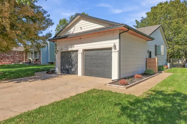 422 S Limuel, Wichita, KS 67235