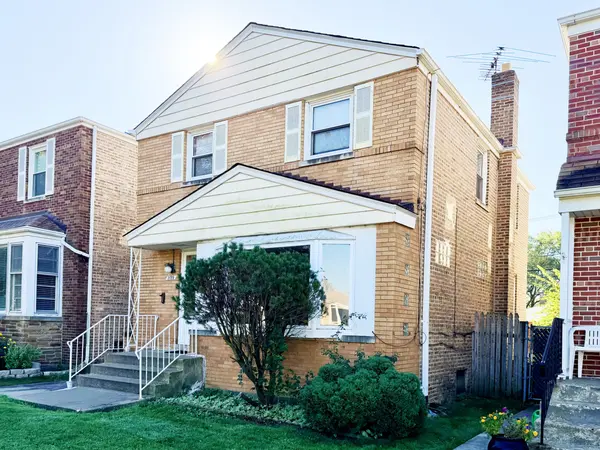 3129 W Birchwood AVE, Chicago, IL 60645