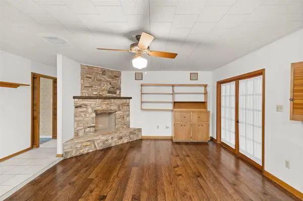 713 Sarah Jo ST, La Grange, TX 78945