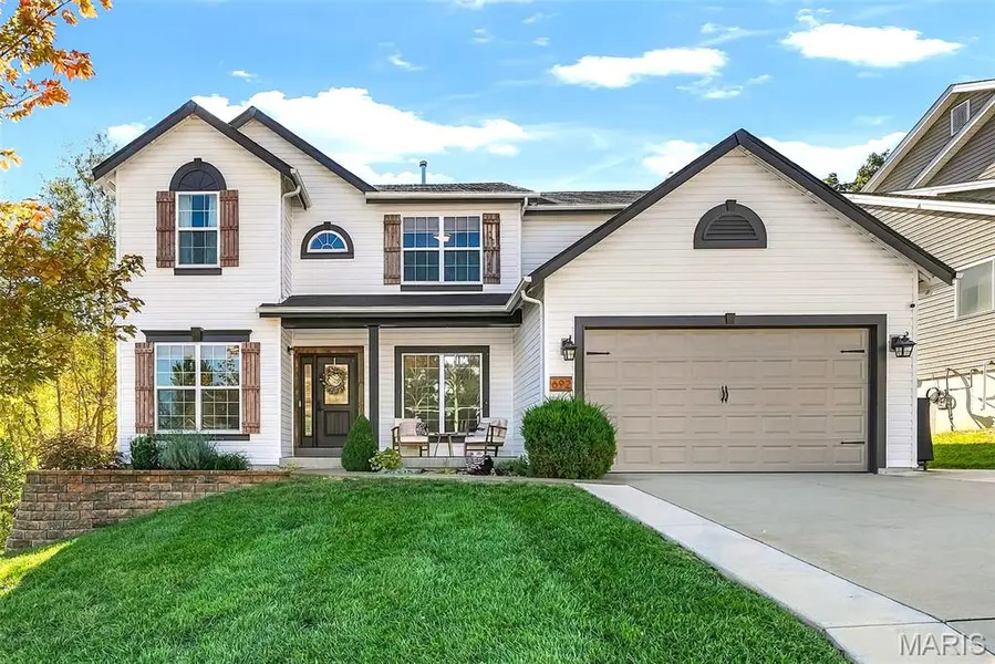692 Winding Bluffs DR, Fenton, MO 63026