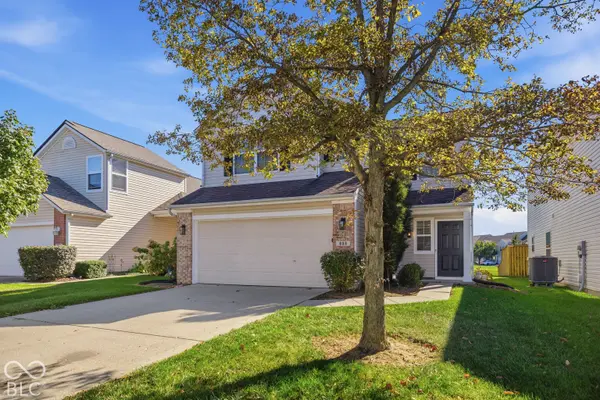 633 Vernon PL, Westfield, IN 46074