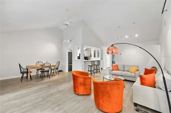 1711 PELICAN COVE RD #443, Sarasota, FL 34231